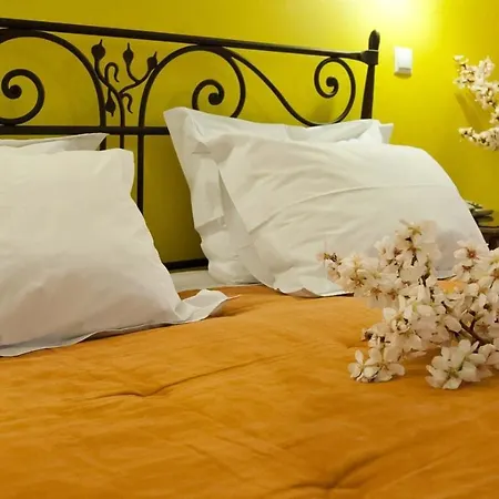 Pitho Otel